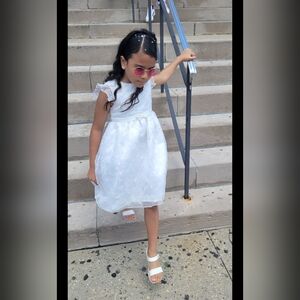 Little girl white dress